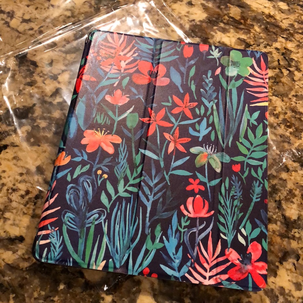 BRAND NEW iPad 2, iPad 3, iPad 4 Case